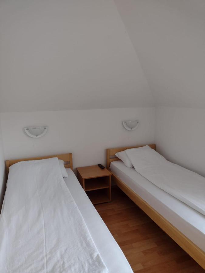 Hotel Zlatni San Banja Koviljača Esterno foto