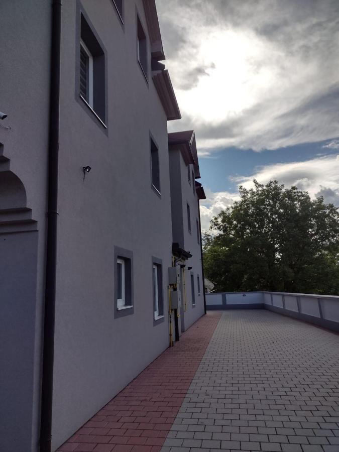 Hotel Zlatni San Banja Koviljača Esterno foto